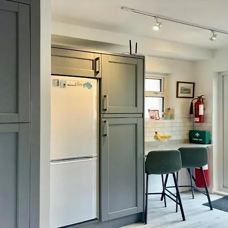 White Heather 3 Bed Town * Clifden