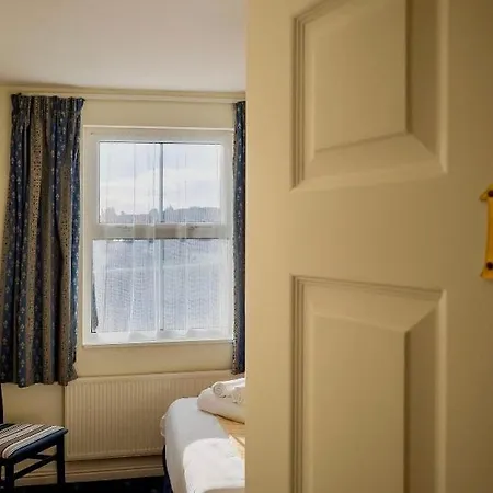 White Heather 3 Bed Town * Clifden