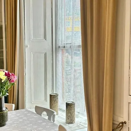 White Heather 3 Bed Town Nyaraló *