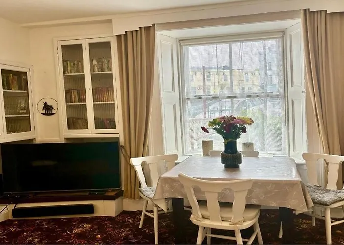 White Heather 3 Bed Town * Clifden